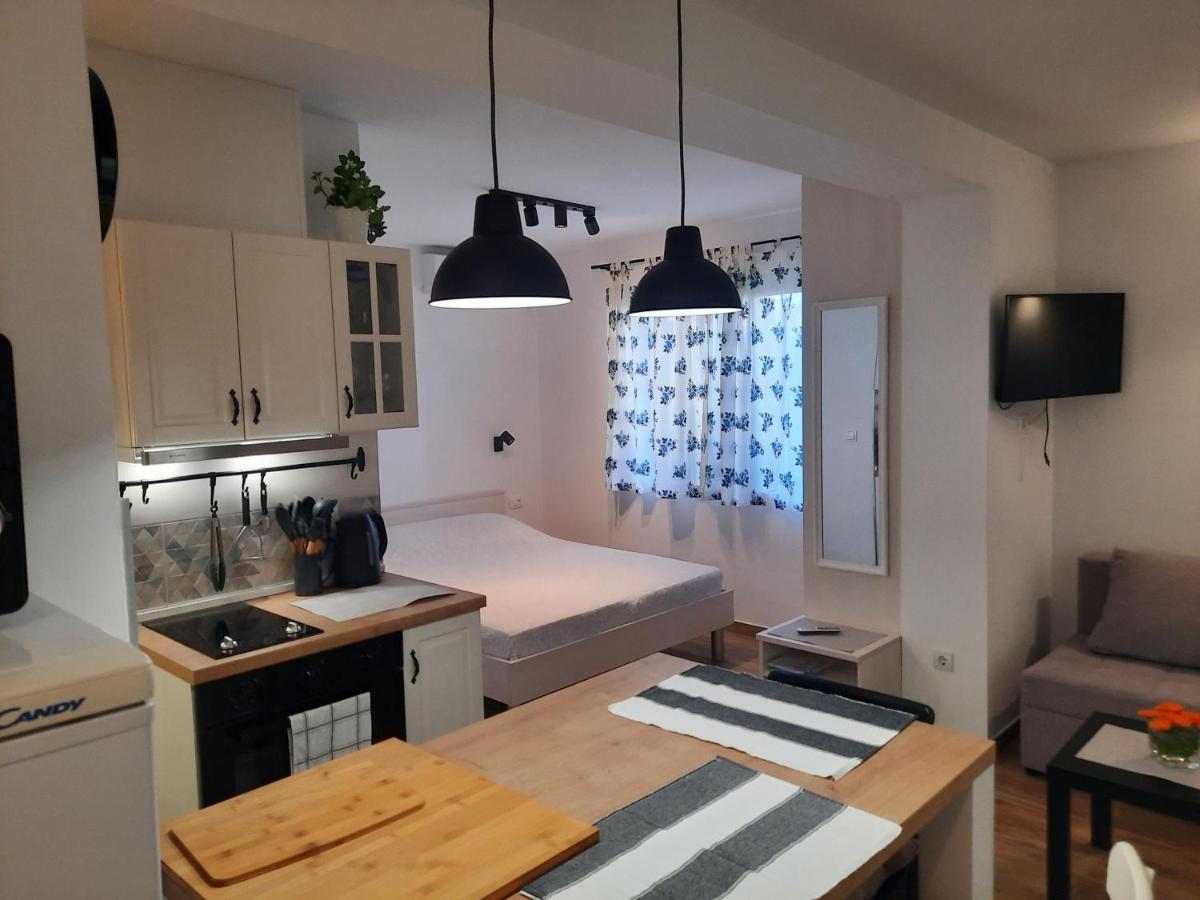Manda Ljubetic Apartment Sutivan Ngoại thất bức ảnh