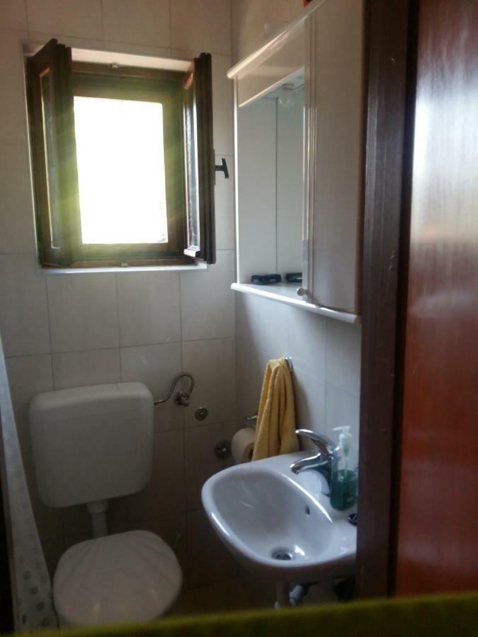 Manda Ljubetic Apartment Sutivan Ngoại thất bức ảnh