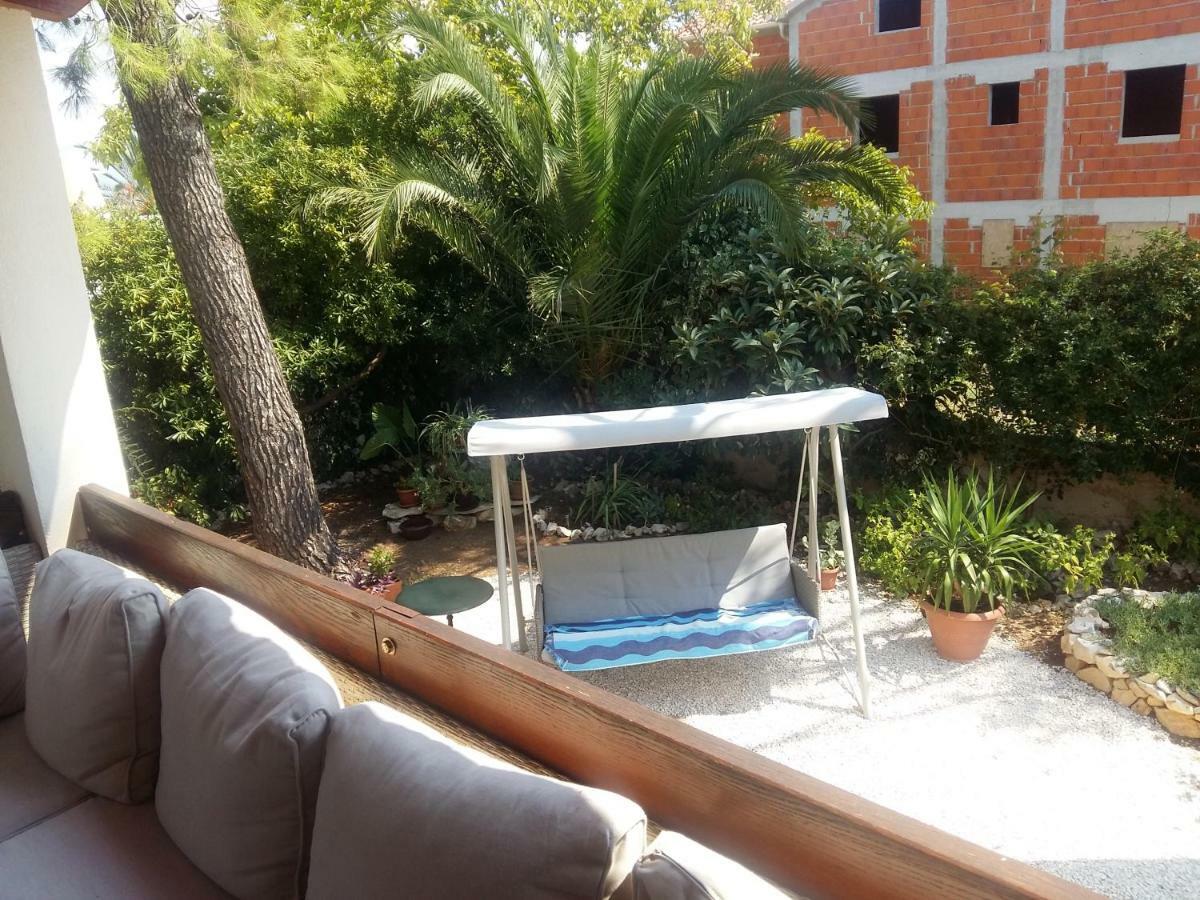 Manda Ljubetic Apartment Sutivan Ngoại thất bức ảnh